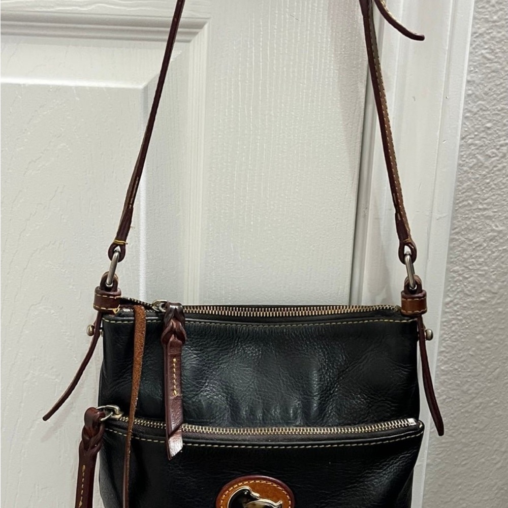 Vintage Dooney & Bourke Black Leather Shoulder Bag Purse
